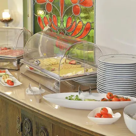 ホテル Alpen Rieder フィルツモース